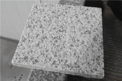 湖北芝麻白的化学成分是什么